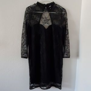 H&M Dresses - Long Sleeve Lace Dress H&M Dresses - Long Sleeve Lace Dress